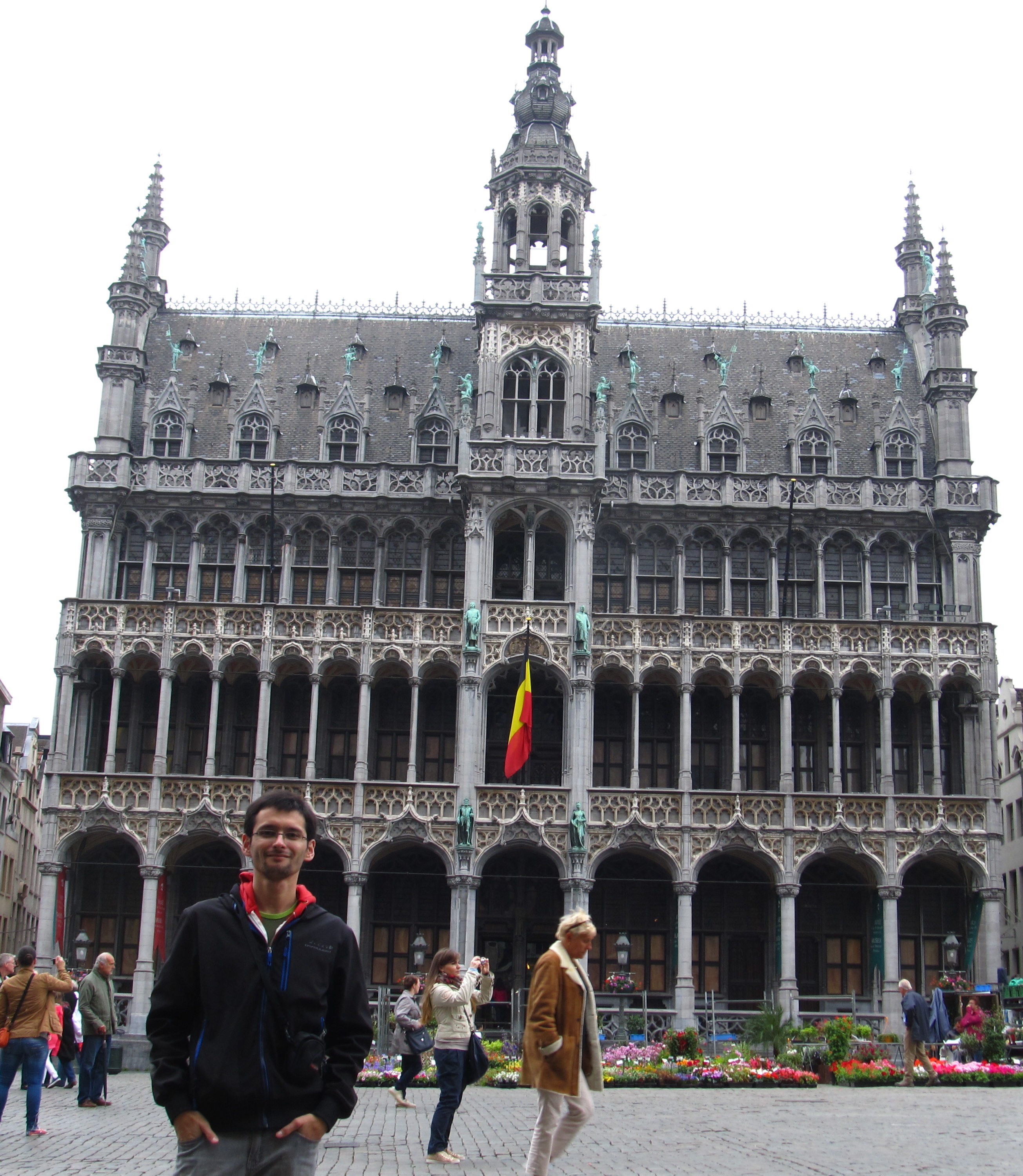 Morales_ Bruselas